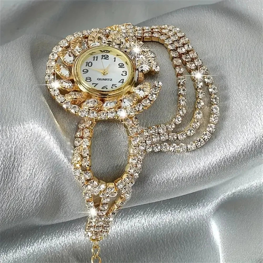 Women’s Sparkling Round Quartz Bracelet Watch – Gold or Silver