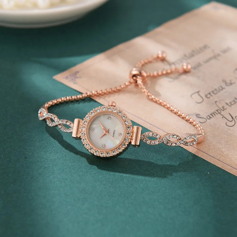 Women's Infinity-Link Quartz Bracelet Watch