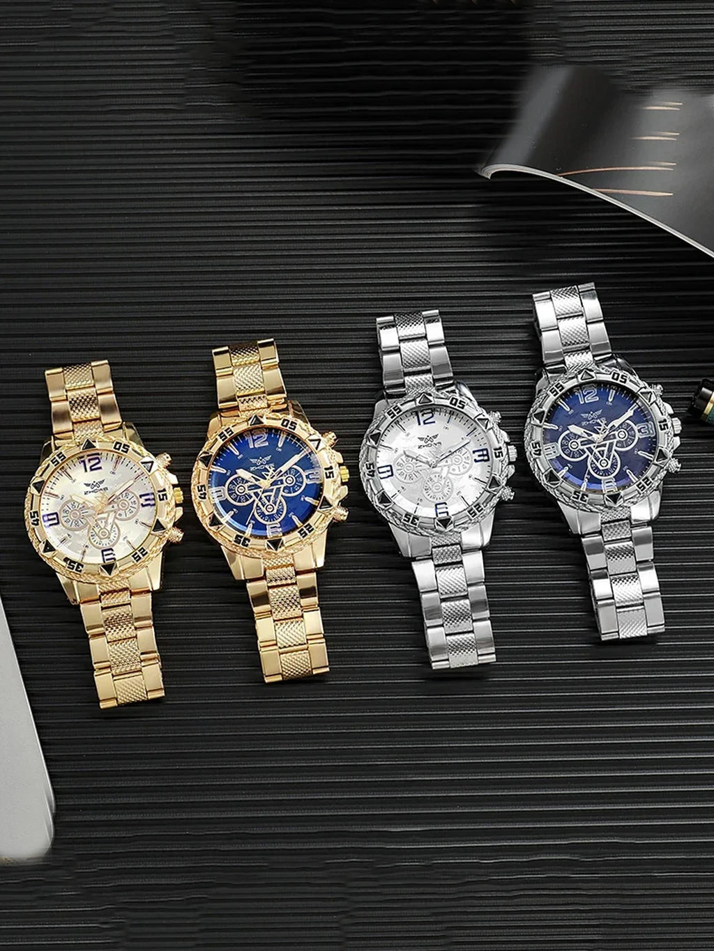 Round-Dial Quartz Watch with Alloy Bracelet