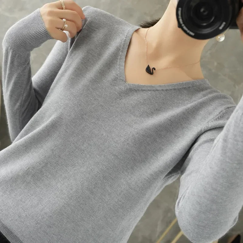 V-Neck Loose Knit Sweater, Soft Long Sleeve Pullover