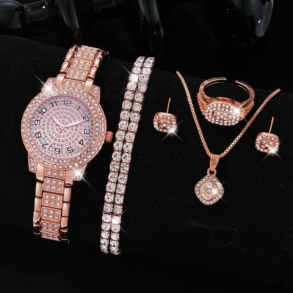 Round Roman Numeral Quartz Bracelet Watch