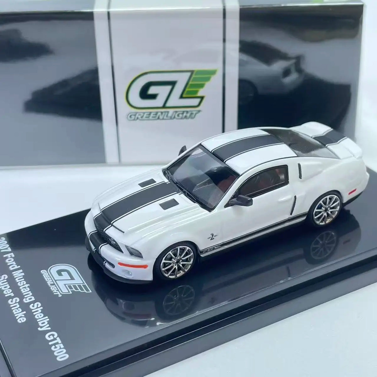 1:64 GT500-Style Die-Cast Car Model